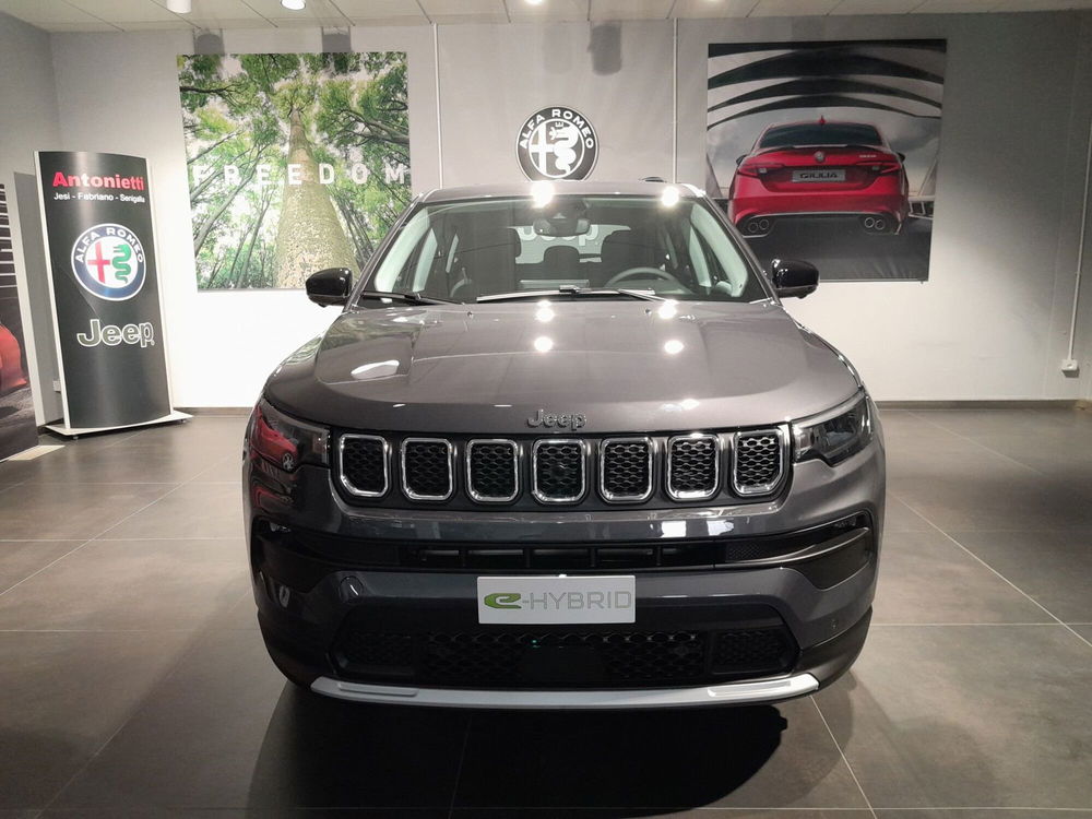 Jeep Compass nuova a Ancona (2)