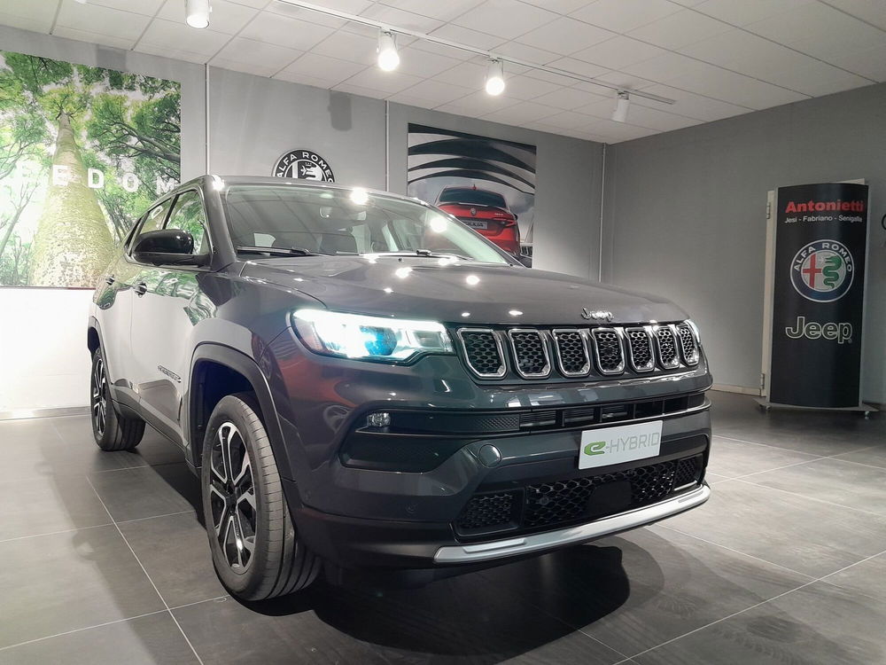 Jeep Compass nuova a Ancona (3)