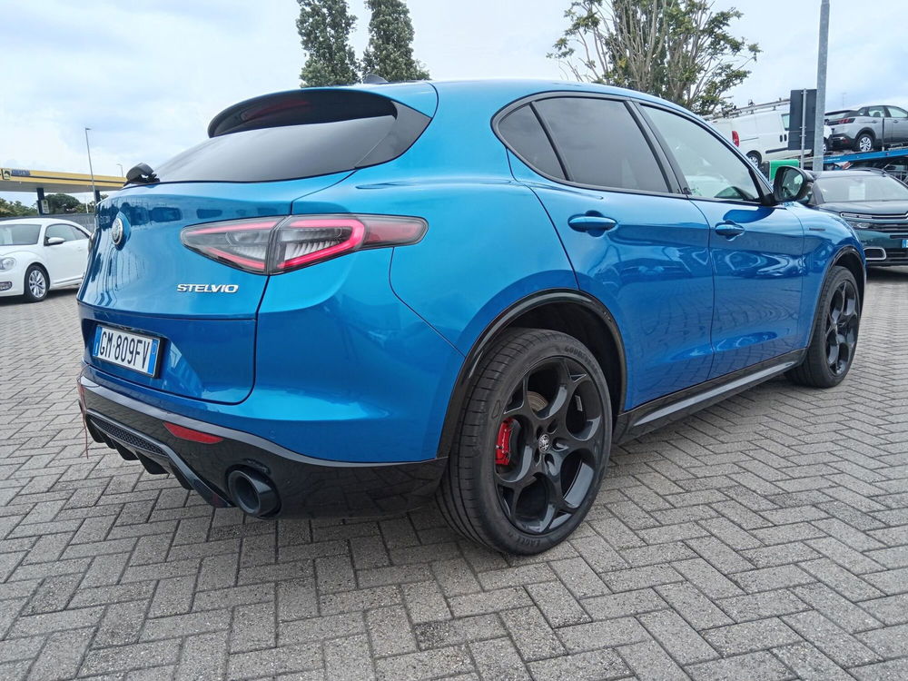 Alfa Romeo Stelvio usata a Alessandria (6)