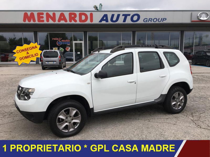 Dacia Duster 1.6 110CV 4x2 GPL Laur&eacute;ate  del 2015 usata a Bernezzo