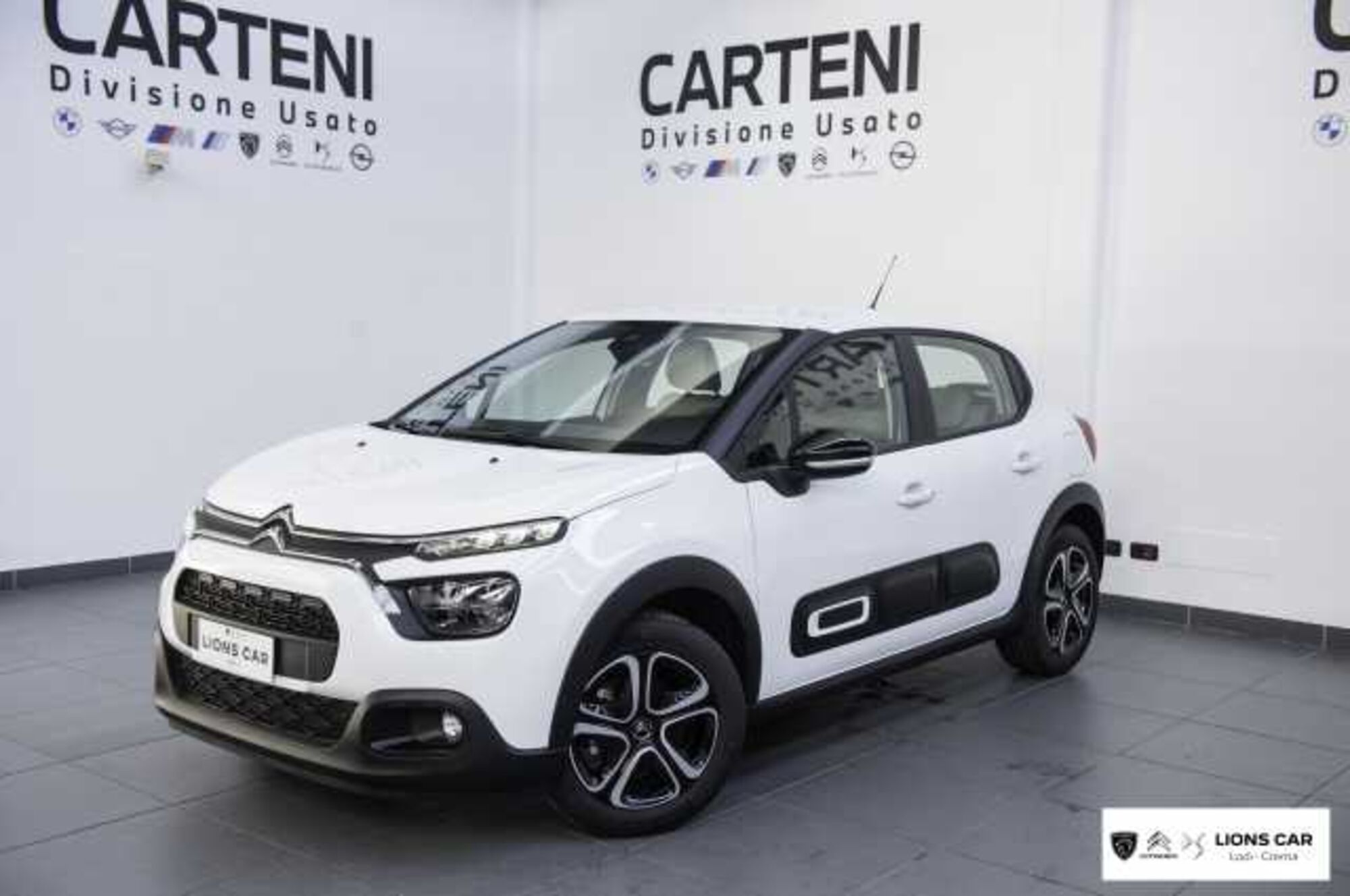 Citroen C3 1.2 puretech Plus s&amp;s 83cv nuova a Lodi