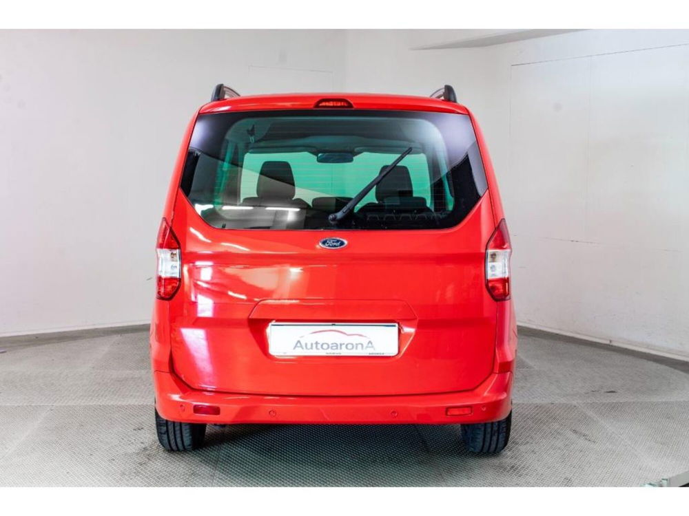 Ford Tourneo Courier usata a Novara (8)