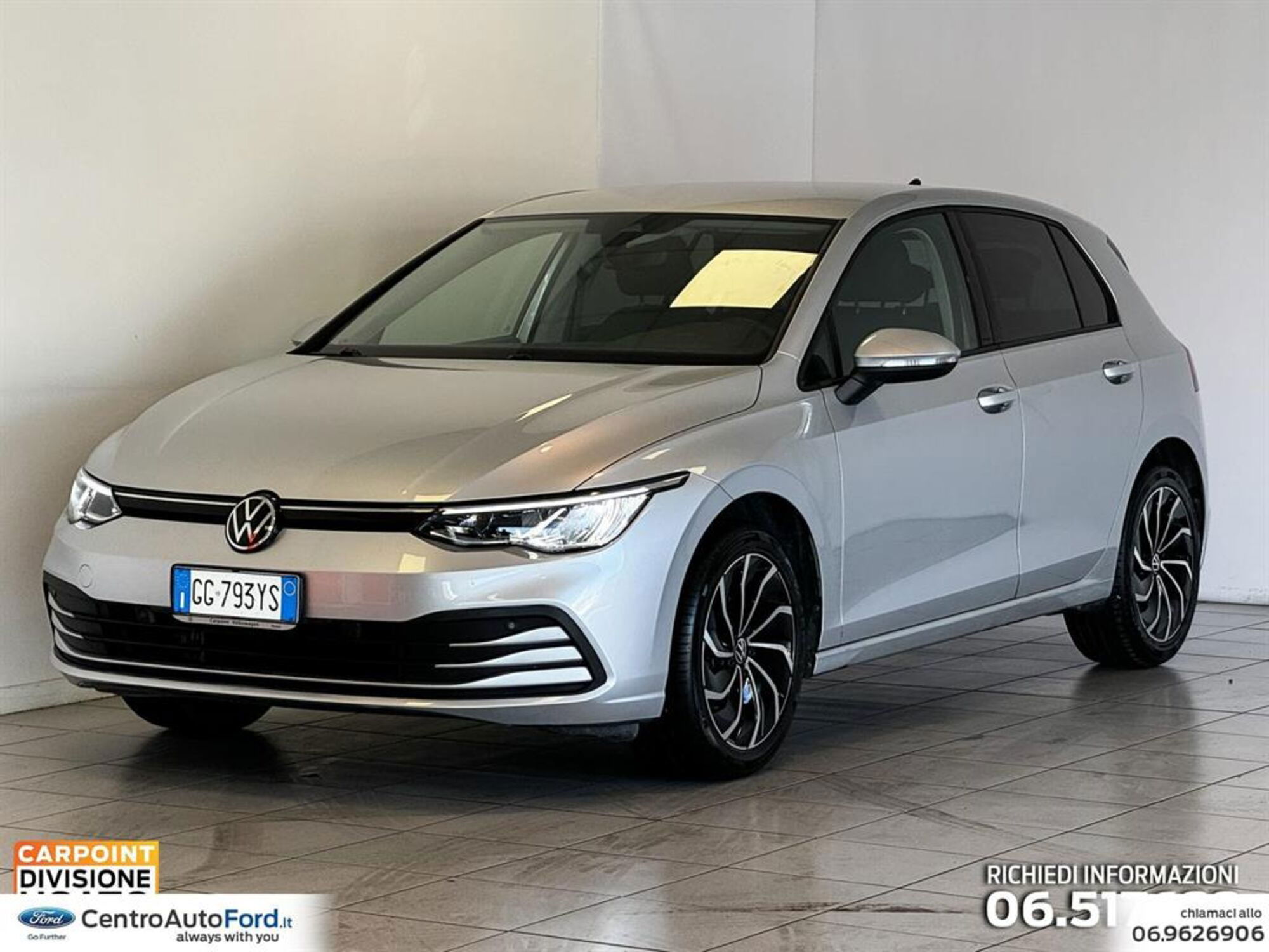 Volkswagen Golf 1.0 TSI EVO Life del 2021 usata a Albano Laziale