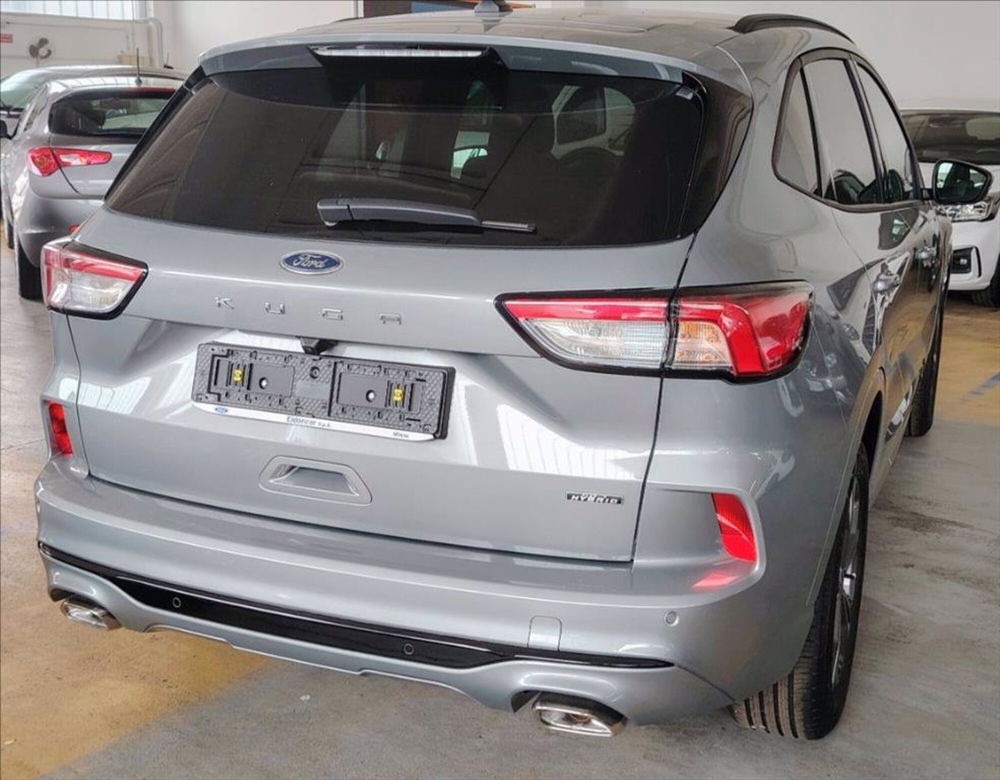 Ford Kuga nuova a Milano (3)