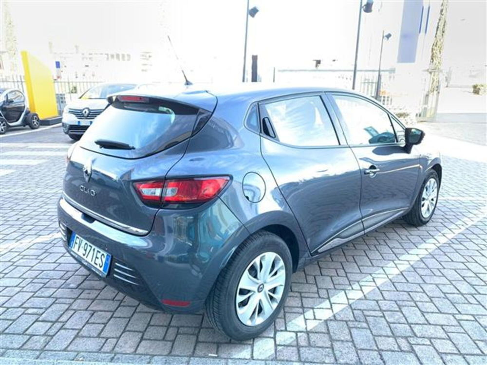 Renault Clio usata a Livorno (12)