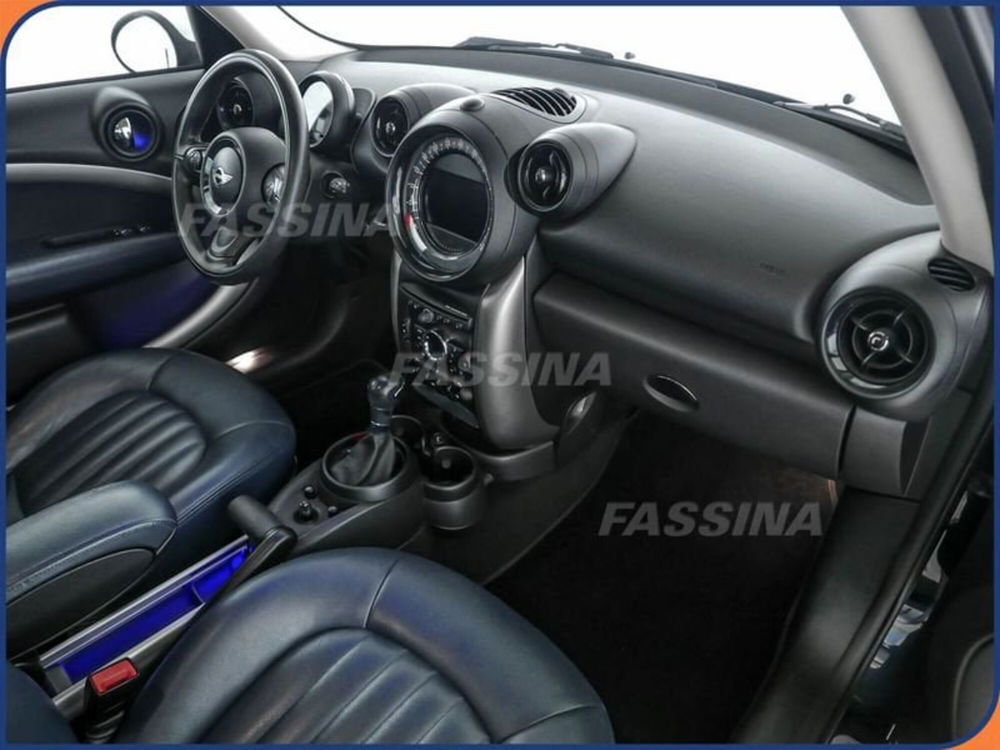 MINI Mini Countryman usata a Milano (14)