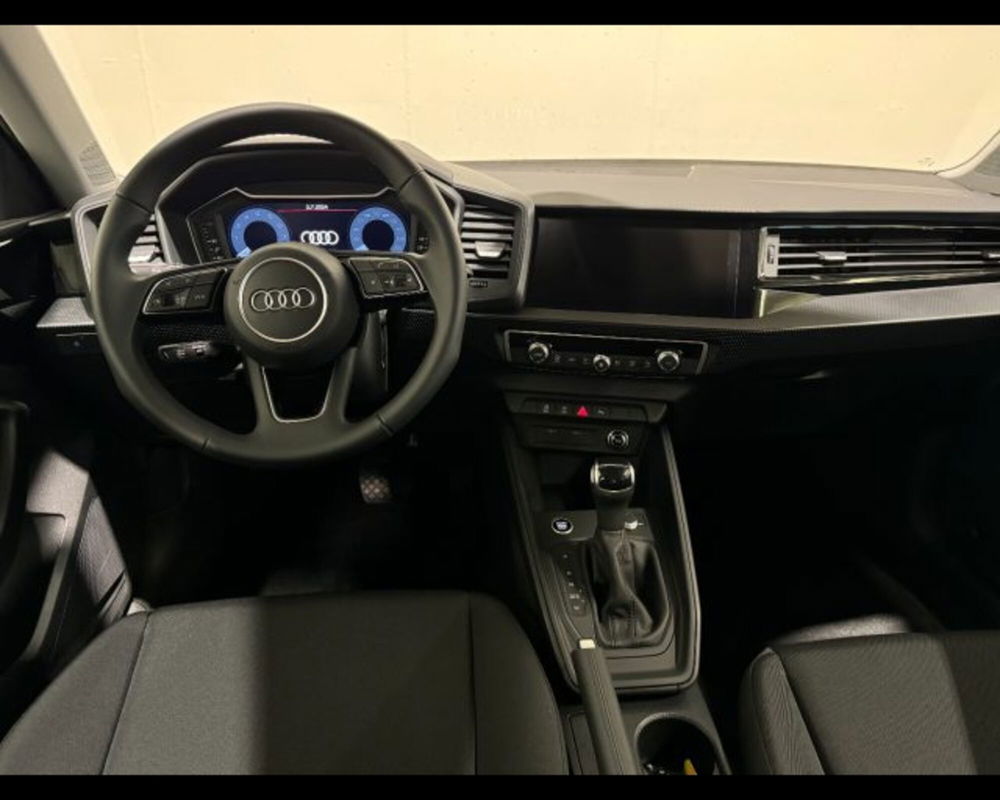 Audi A1 allstreet nuova a Treviso (3)