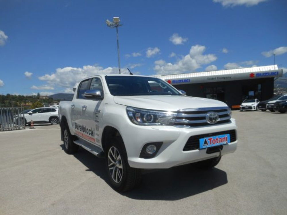 Toyota Hilux usata a L'Aquila (3)