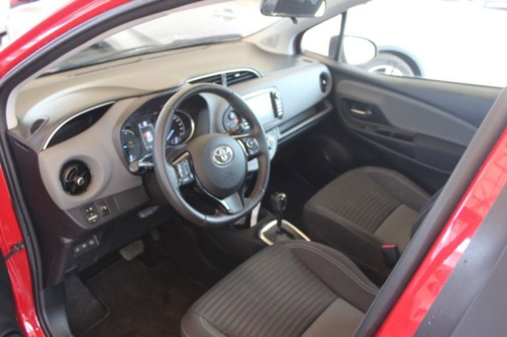 Toyota Yaris Cross usata a Roma (12)