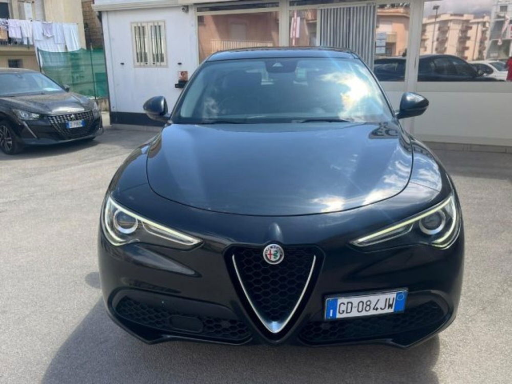 Alfa Romeo Stelvio usata a Trapani (2)