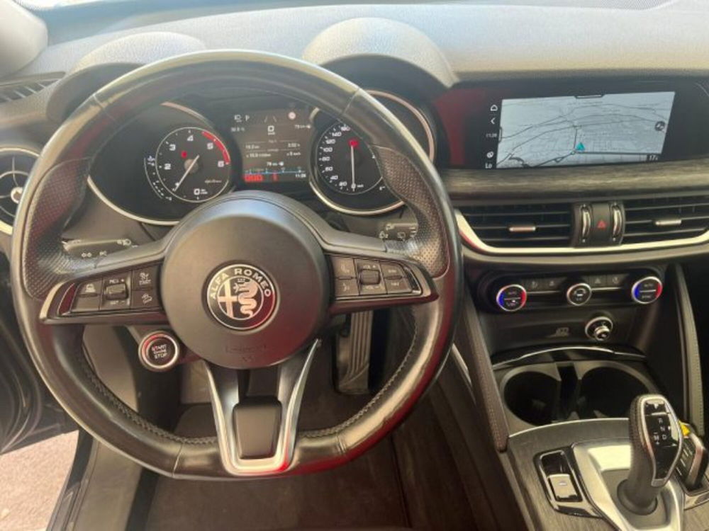 Alfa Romeo Stelvio usata a Trapani (9)