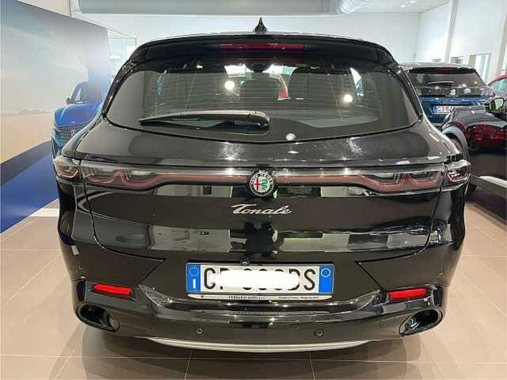 Alfa Romeo Tonale usata a Milano (3)