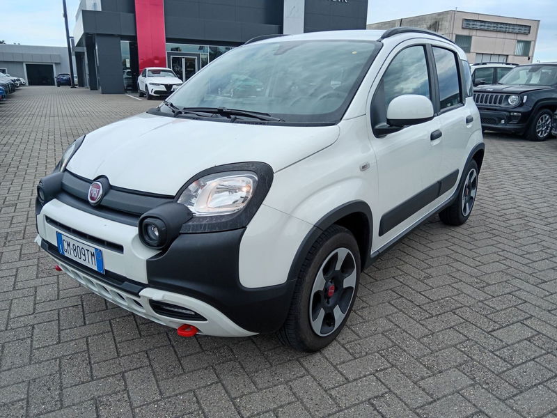 Fiat Panda Cross Cross 1.0 FireFly S&amp;S Hybrid  del 2023 usata a Alessandria