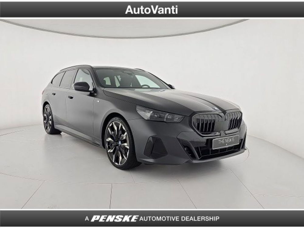 BMW i5 Touring usata a Bologna (6)