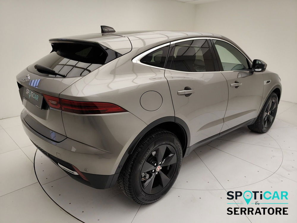 Jaguar E-Pace usata a Como (5)