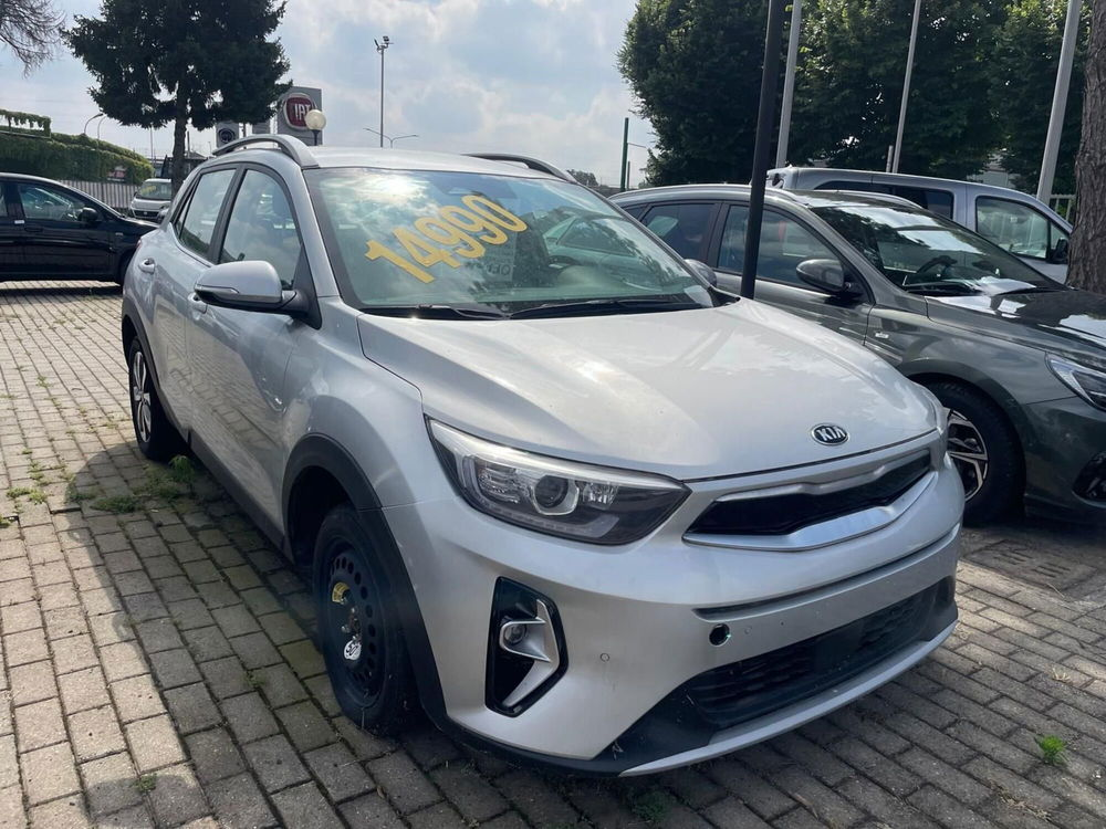 Kia Stonic usata a Milano (3)