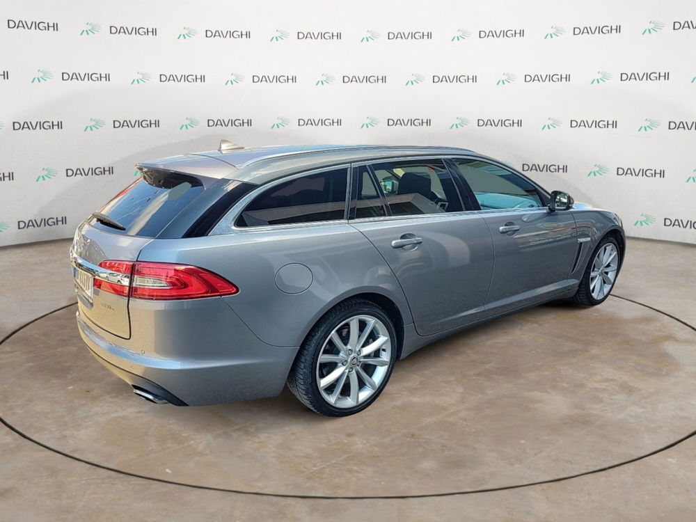 Jaguar XF Sportbrake usata a Cremona (5)