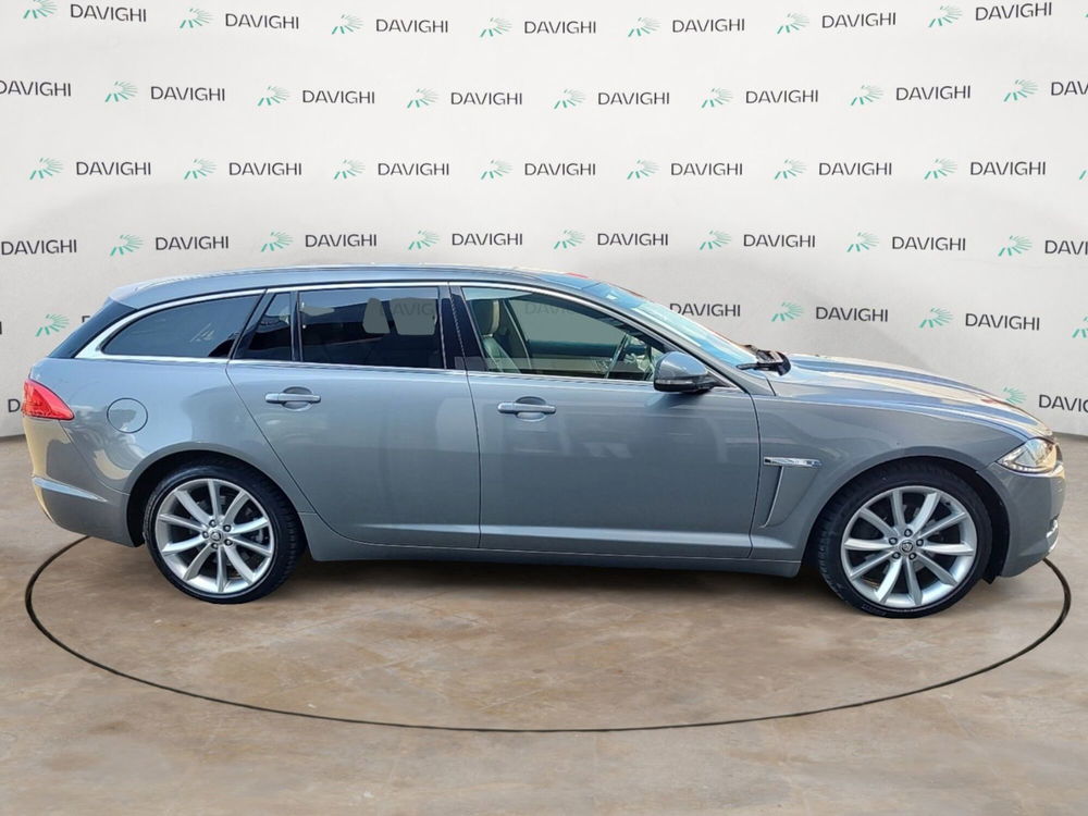 Jaguar XF Sportbrake usata a Cremona (6)