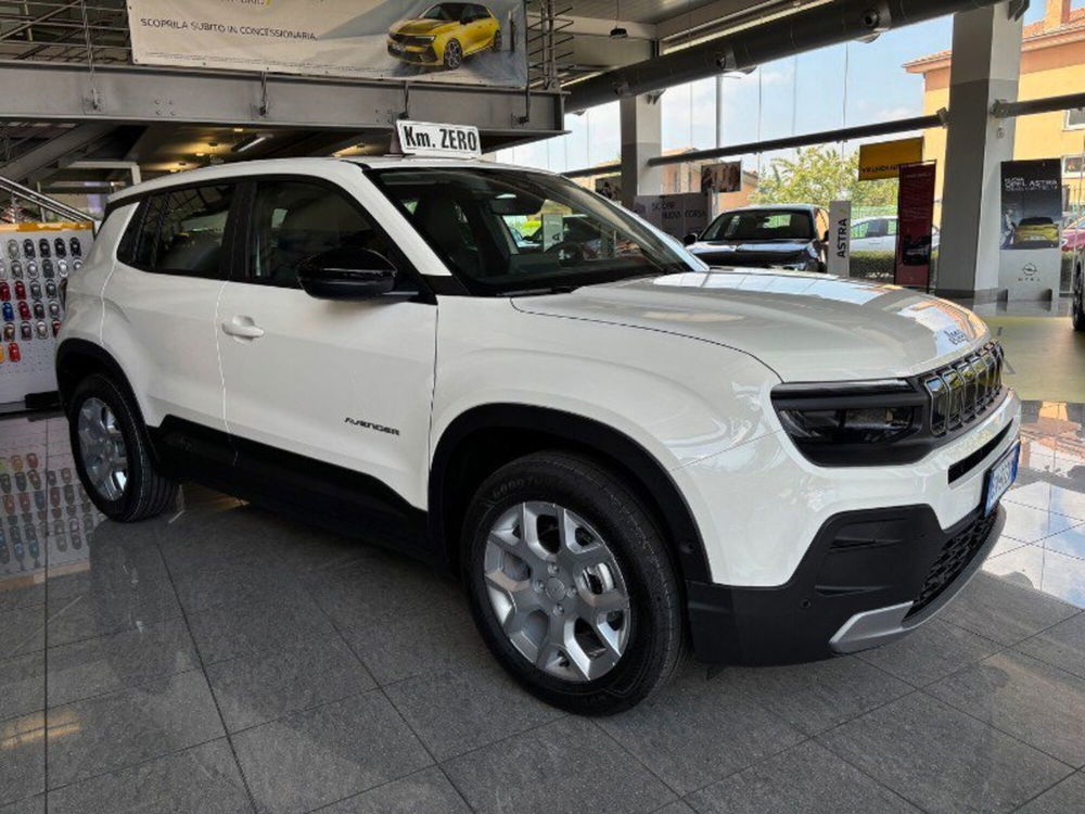 Jeep Avenger nuova a Lecco (3)