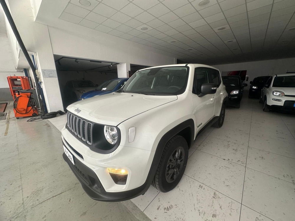 Jeep Renegade nuova a Benevento (3)