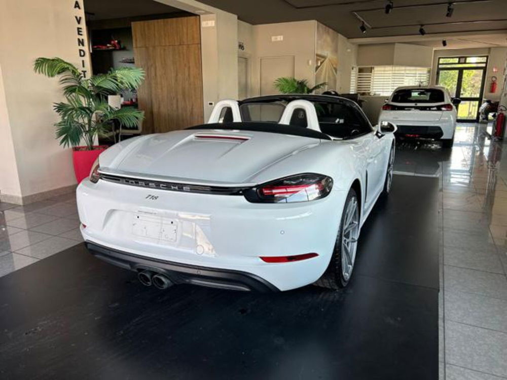 Porsche 718 Boxster  usata a Napoli (5)