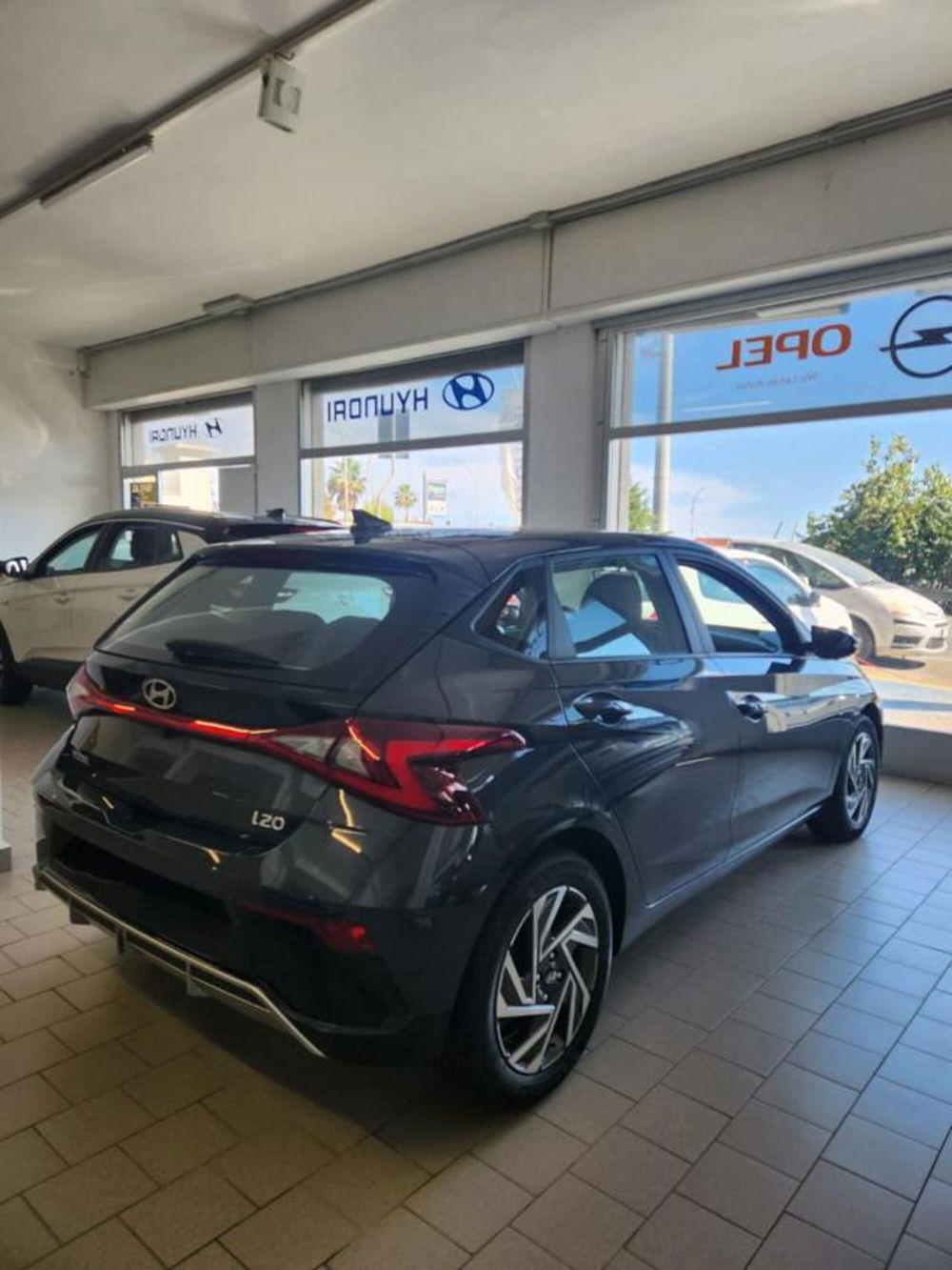 Hyundai i20 nuova a Savona (3)