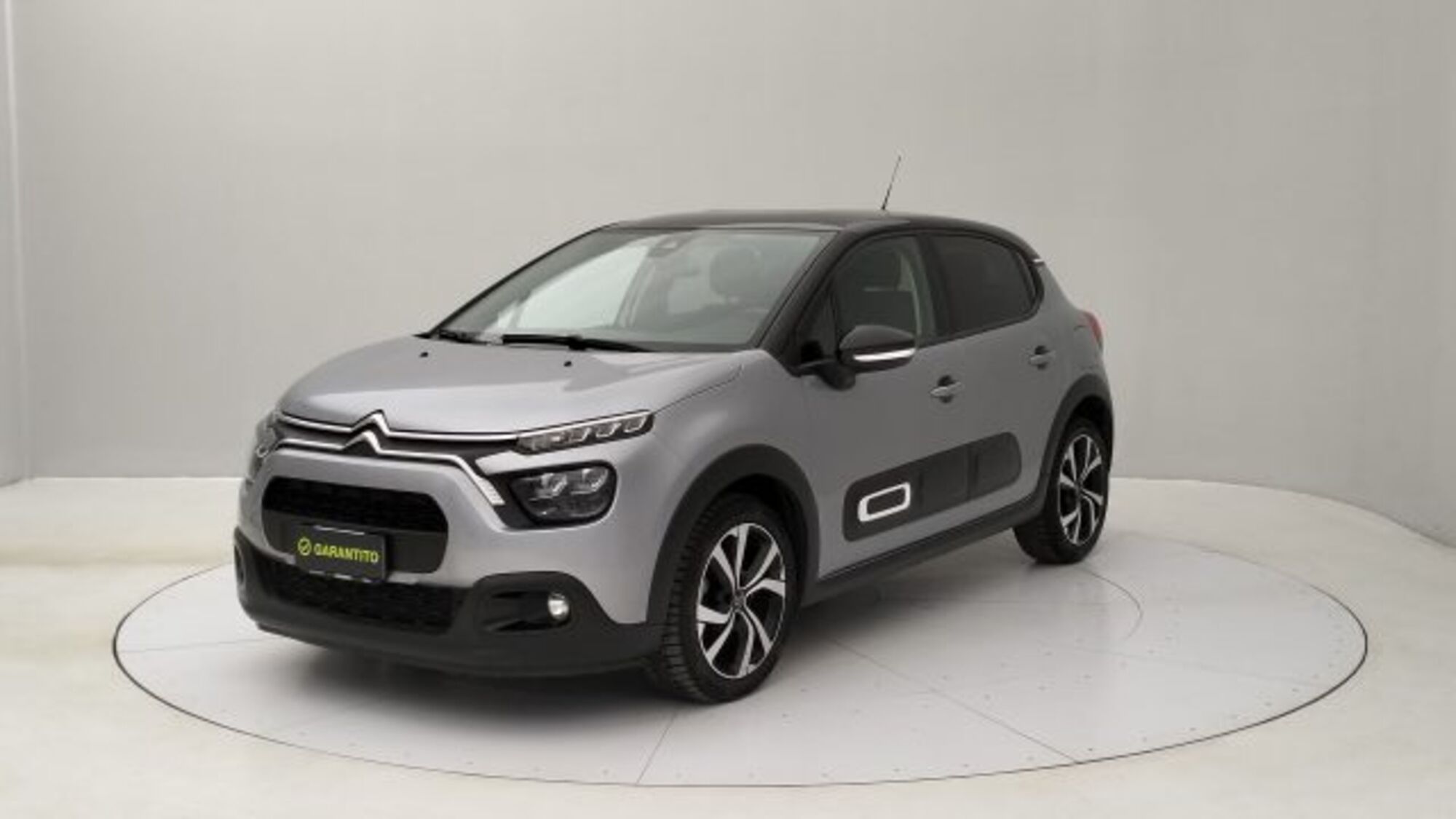 Citroen C3 1.2 puretech Max s&amp;s 83cv del 2021 usata a Torino