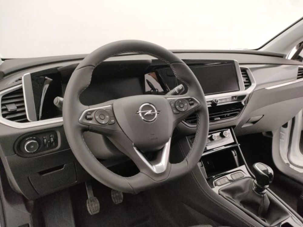 Opel Grandland nuova a Torino (10)