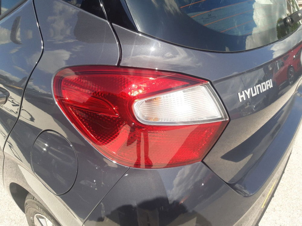 Hyundai i10 nuova a Campobasso (10)