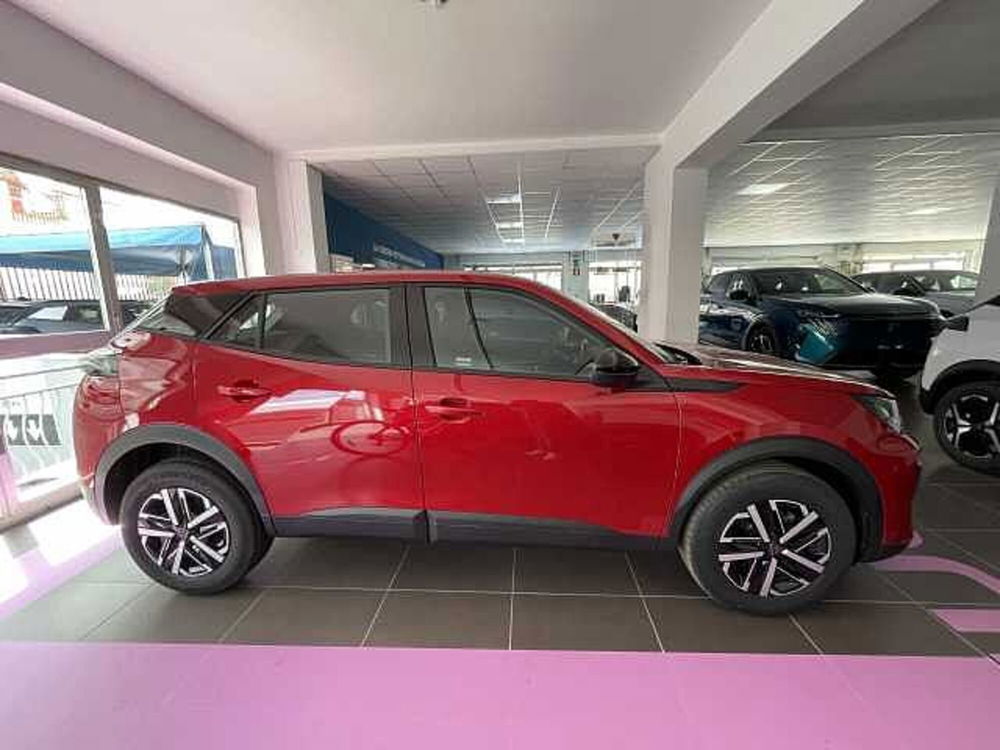 Peugeot 2008 nuova a Vibo Valentia (4)