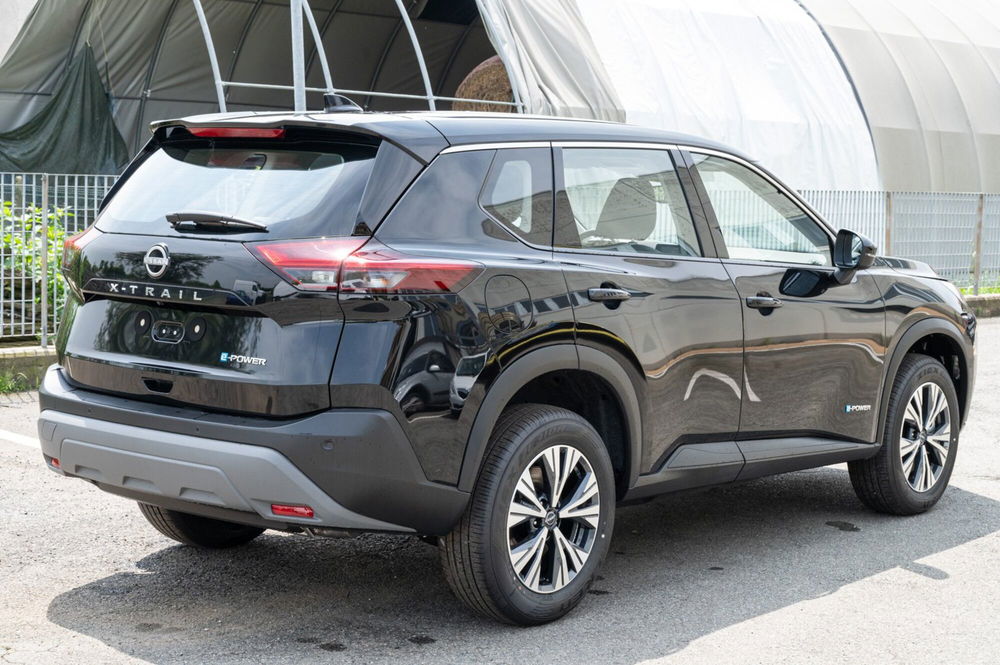 Nissan X-Trail nuova a Torino (5)