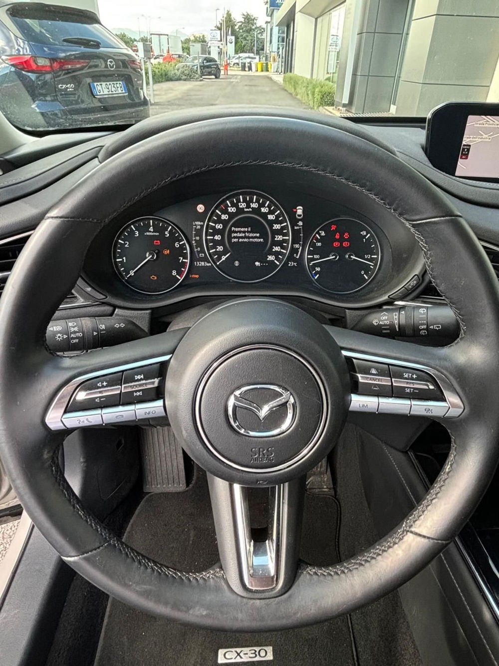 Mazda CX-30 usata a Frosinone (11)