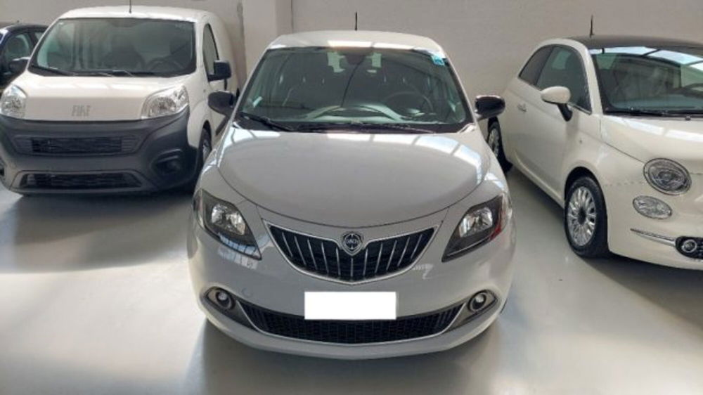 Lancia Ypsilon usata a Brescia (2)