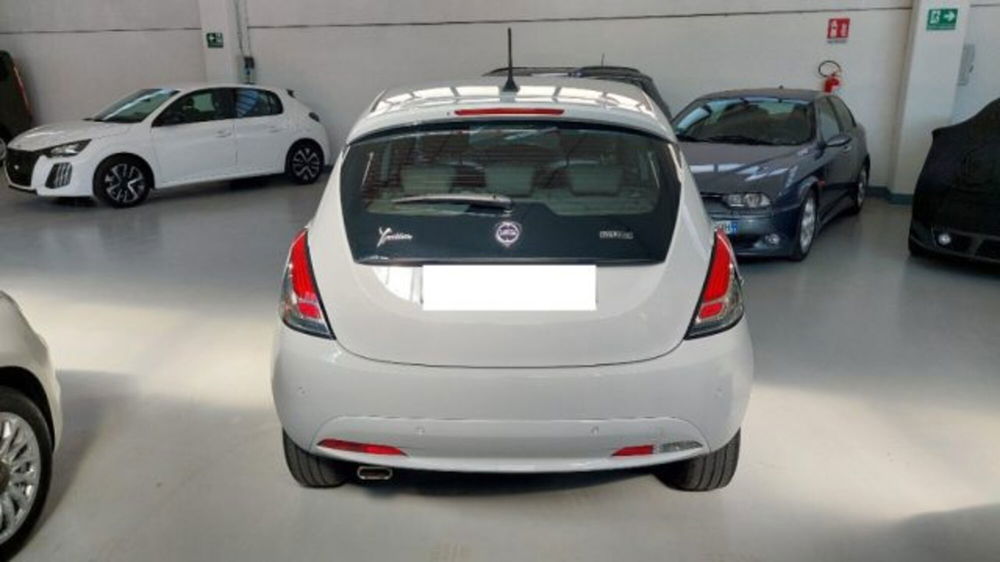 Lancia Ypsilon usata a Brescia (6)