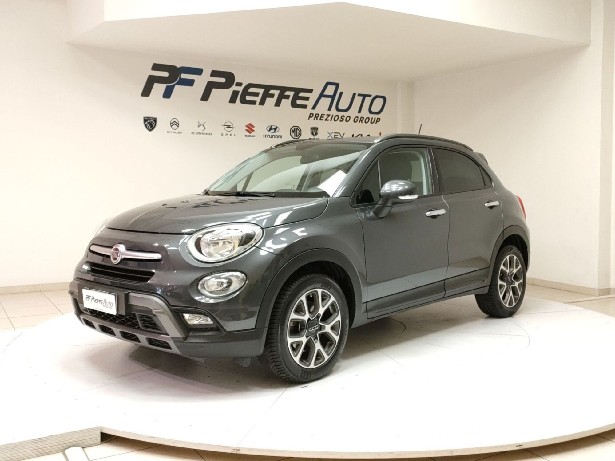 Fiat 500X 1.3 MultiJet 95 CV Lounge  del 2016 usata a Grottammare