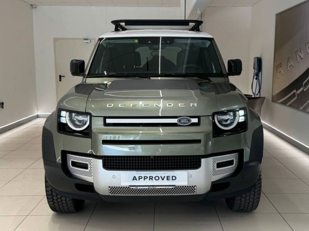 Land Rover Defender usata a Savona (8)