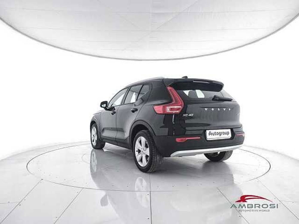 Volvo XC40 usata a Perugia (4)