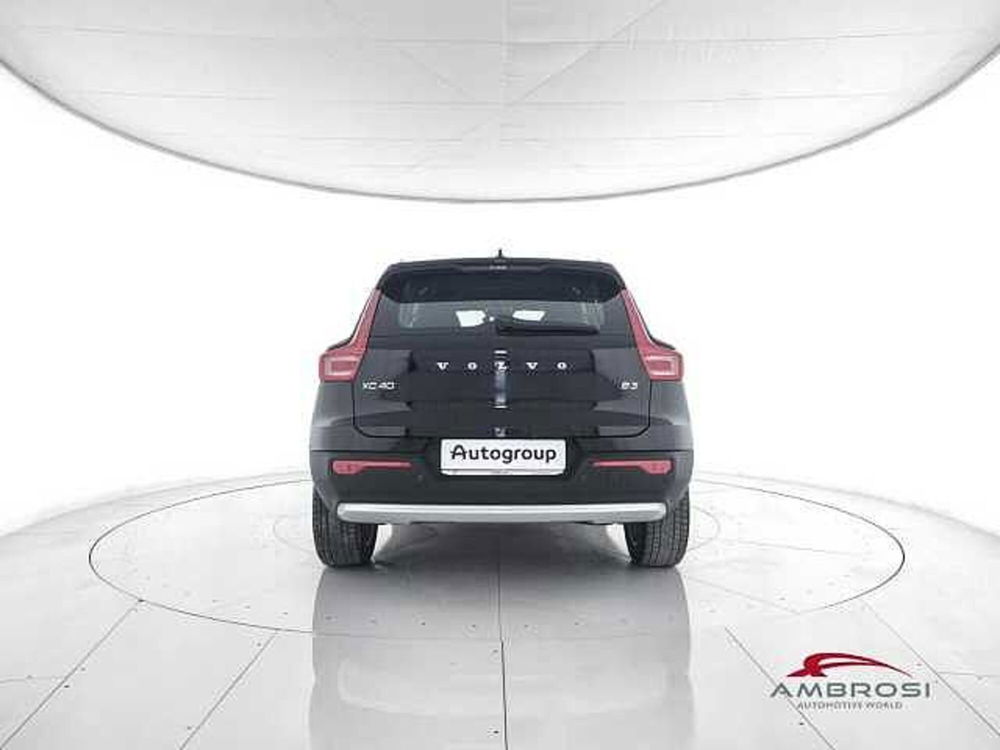 Volvo XC40 usata a Perugia (6)