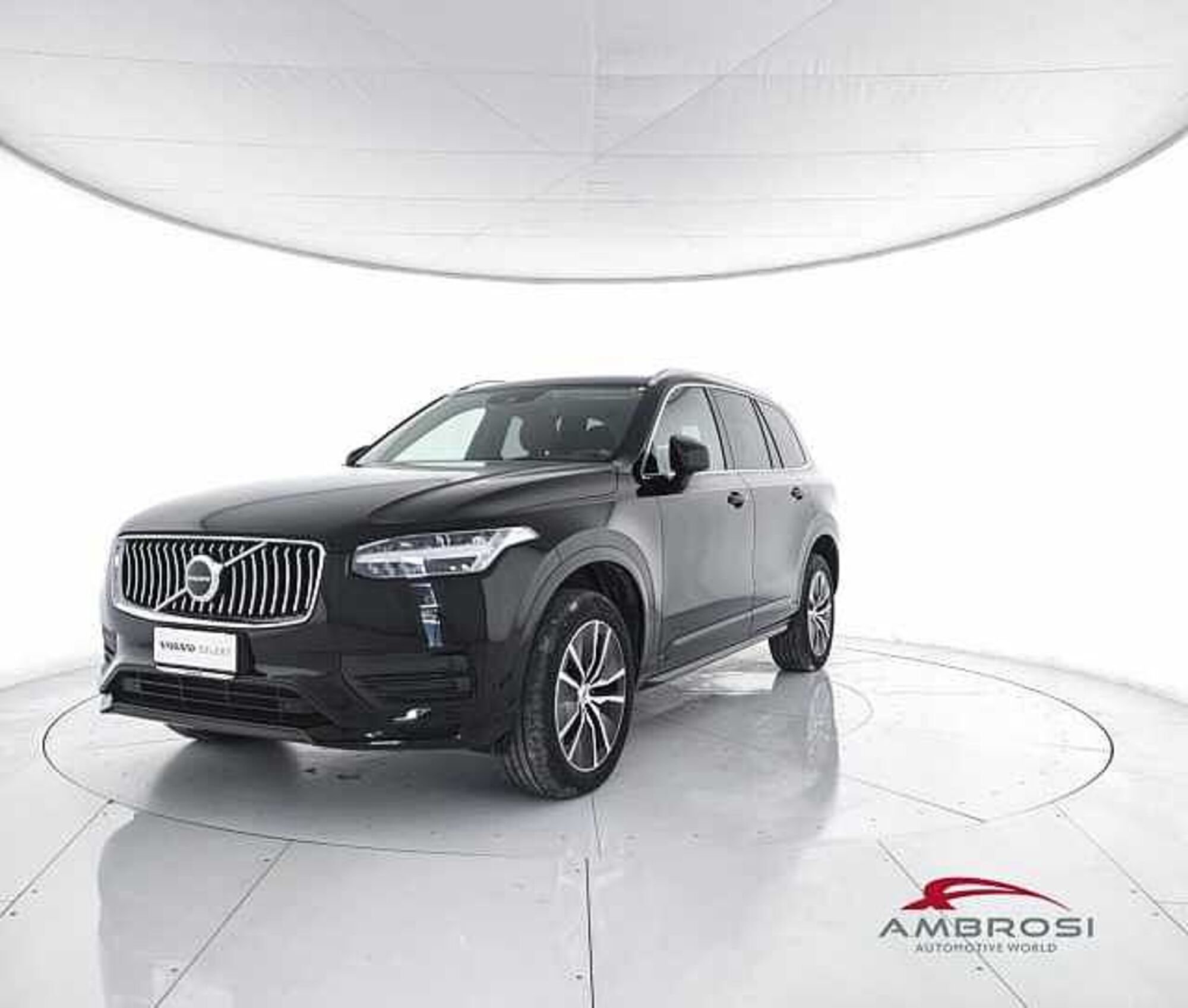 Volvo XC90 B5 (d) AWD Geartronic Momentum Pro  del 2021 usata a Viterbo