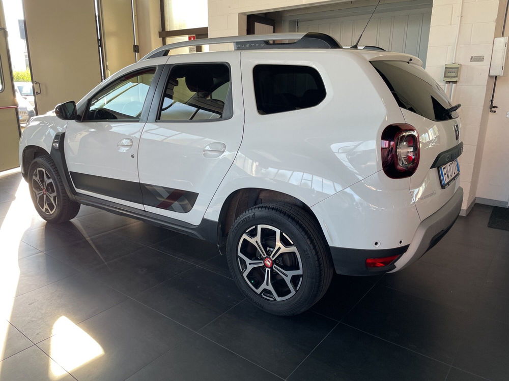 Dacia Duster usata a Varese (3)