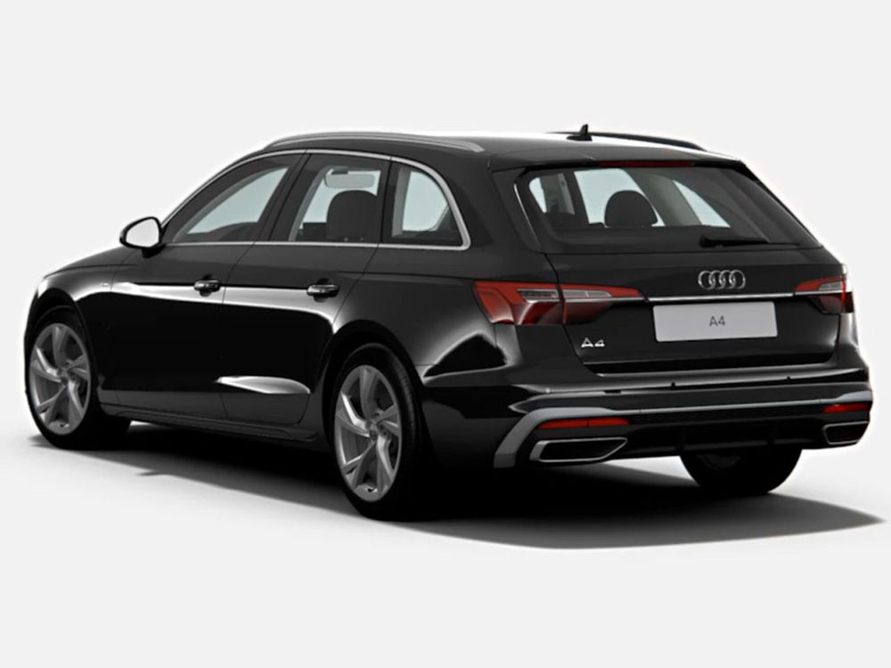 Audi A4 Avant nuova a Novara (3)