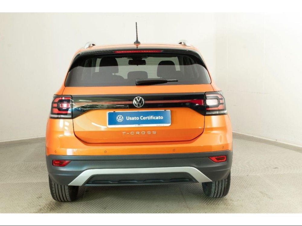 Volkswagen T-Cross usata a Novara (4)