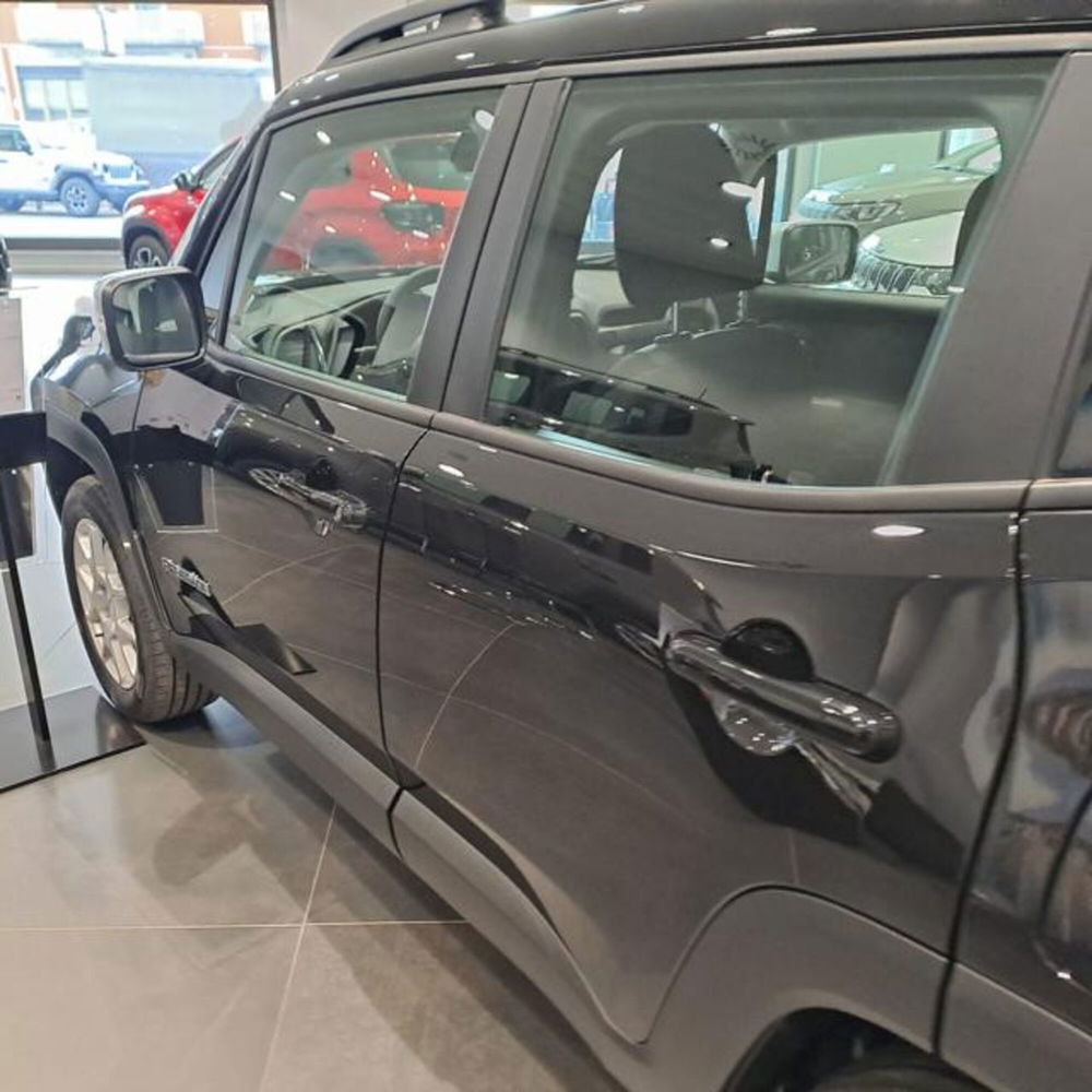 Jeep Renegade nuova a Cuneo