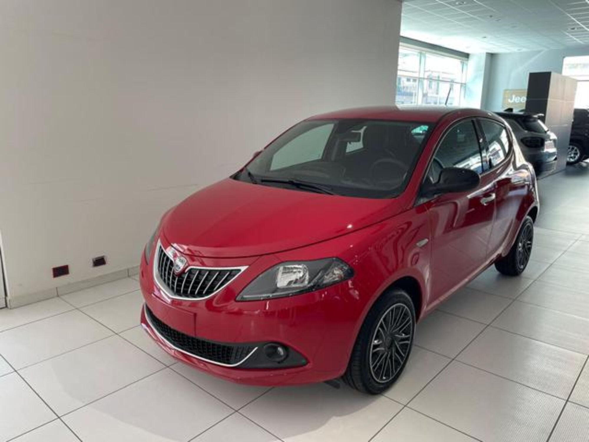 Lancia Ypsilon 1.0 FireFly 5 porte S&amp;S Hybrid Ecochic Gold  nuova a Mondovi&#039;