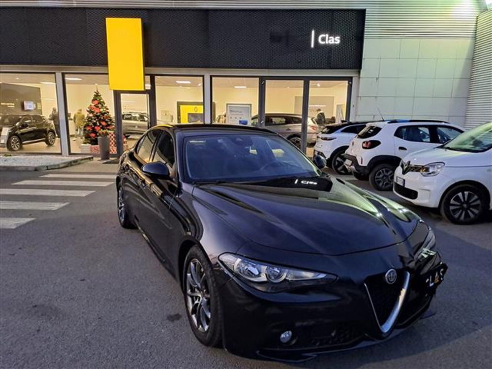 Alfa Romeo Giulia usata a Livorno