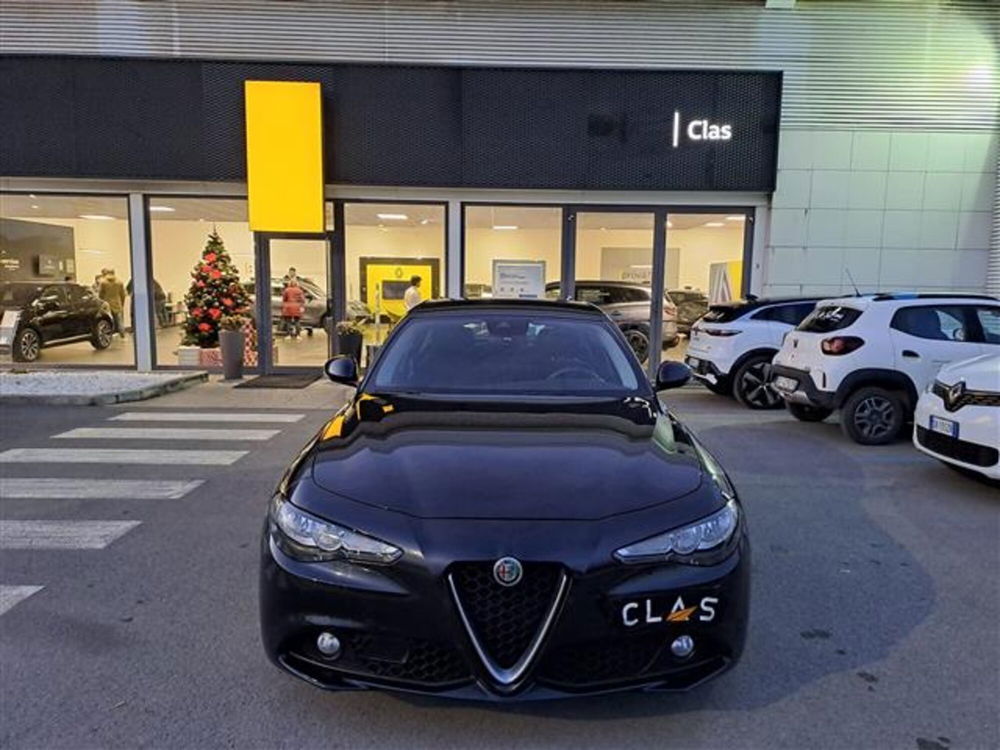 Alfa Romeo Giulia usata a Livorno (3)