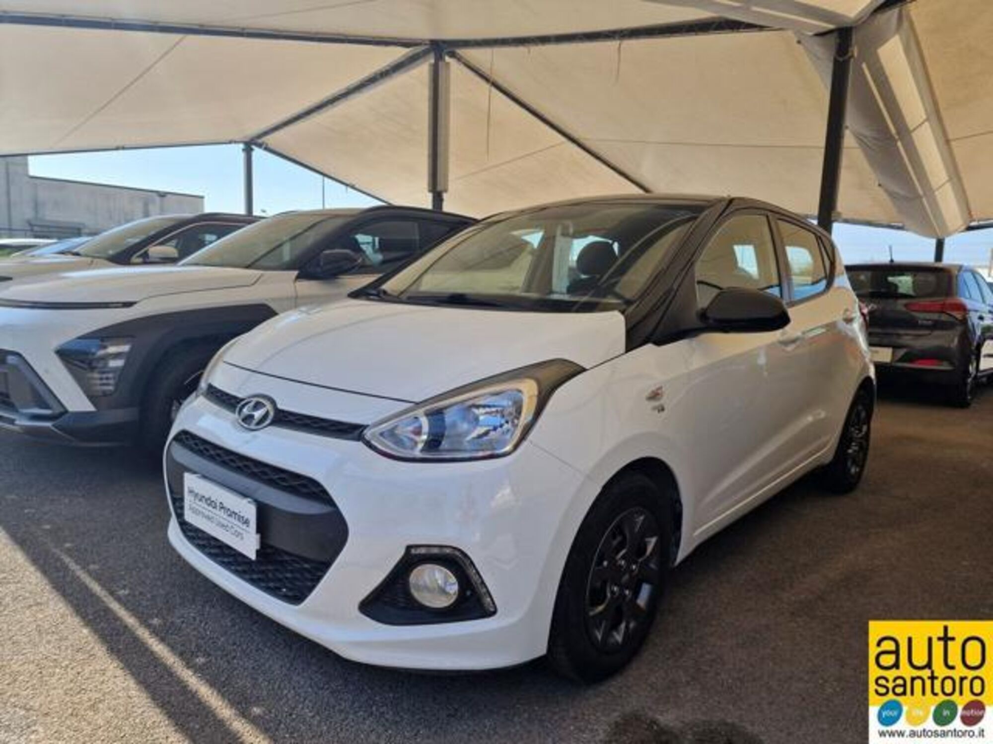 Hyundai i10 1.0 LPGI Econext Login  del 2014 usata a Salerno