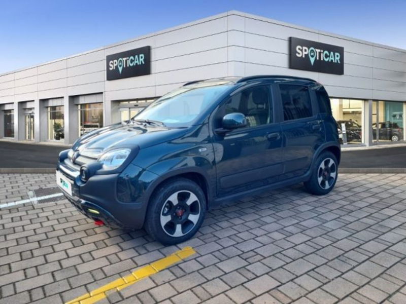 Fiat Panda Cross 1.0 firefly hybrid Cross s&amp;s 70cv 5p.ti del 2023 usata a Monza