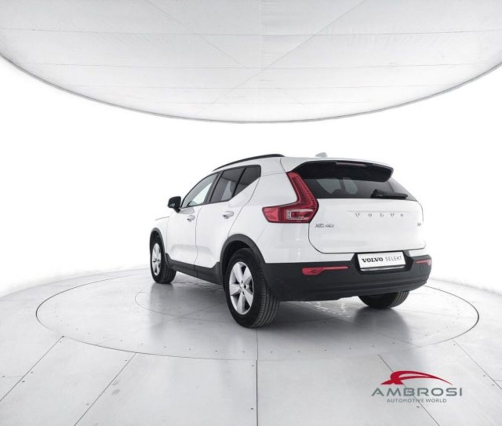 Volvo XC40 usata a Perugia (4)