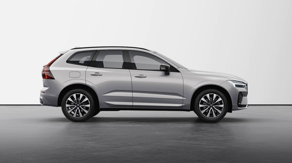 Volvo XC60 nuova a Como (2)